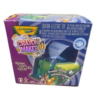 Crayola Crayon Maker with Vibrant Colors